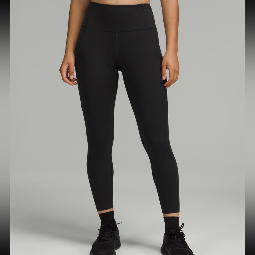 Lululemon run fast and free high rise legging 25” black